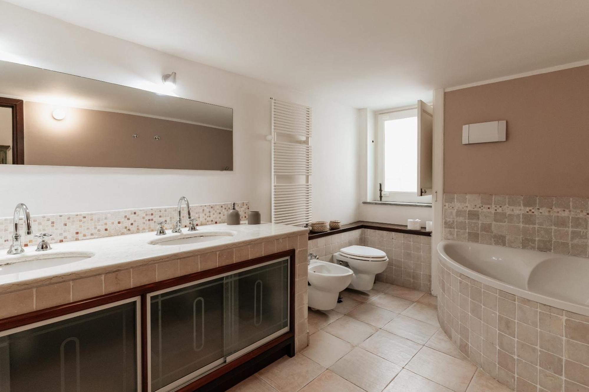 Apartamento Four Luxury Art